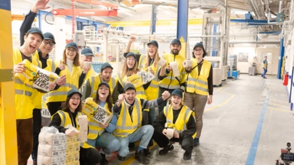 Das Team von WILDPLASTIC® und Goldeimer in der Produktion