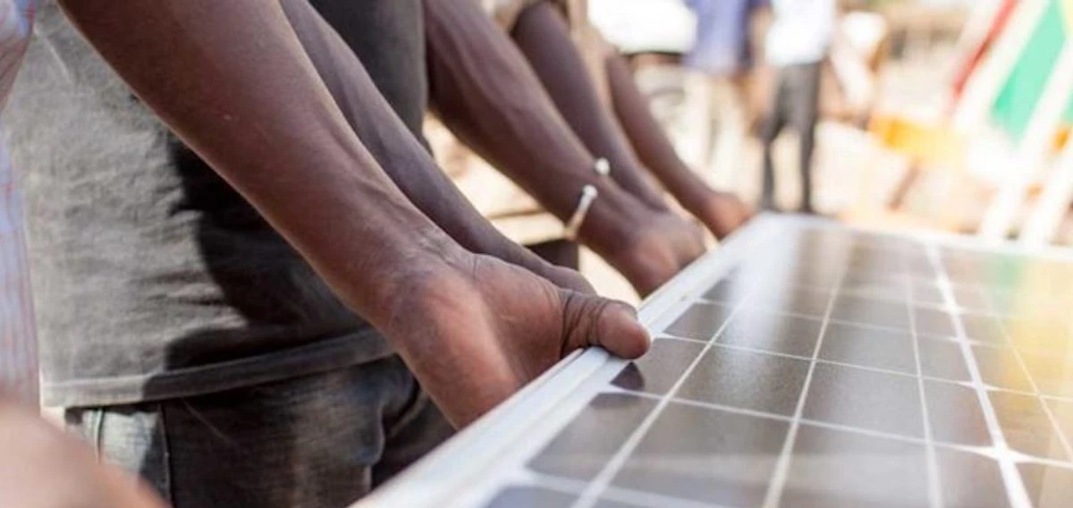 Strom für alle: Africa GreenTec schafft Perspektiven mit nachhaltiger Energie