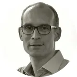 Dr. Florian Niedlich